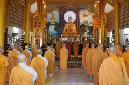 Lễ bố-tát đầu năm Nhâm Dần diễn ra tại chùa Như Lai