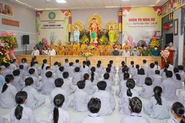 Tối 7-7, tại chùa Hoằng Linh đã diễn ra lễ khai mạc khóa tu mùa hè năm 2022