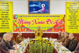Phật giáo tỉnh Bình Định họp mặt đầu Xuân Quý Mão
