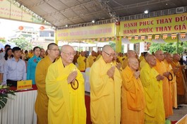 Ban Trị sự Phật giáo tỉnh Bình Thuận trang nghiêm tổng khai giảng khóa An cư kiết hạ 