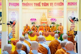 Niệm Phật cầu gia hộ