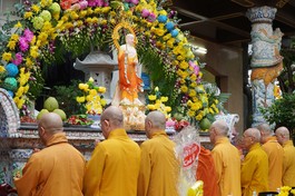 Trang nghiêm lễ Vu lan - Báo hiếu tại chùa Linh Sơn Hải Hội (Q.Gò Vấp, TP.HCM)