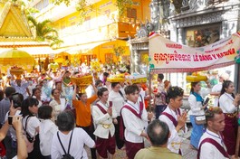 Lễ nhiêu y kathina tại chùa Candaransi