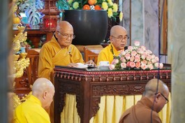 Chư Tăng Q.12 Bố-tát tại chùa Quảng Đức (Q.12, TP.HCM)