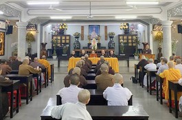 Thượng tọa Thích Giác Trí phát động Tăng Ni trên địa bàn quận ủng hộ đến đồng bào miền Bắc bị thiệt hại do bão số 3