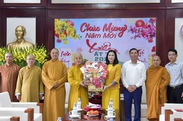 Ban Trị sự GHPGVN tỉnh Đắk Nông chúc tết tại UBND tỉnh Đắk Nông 