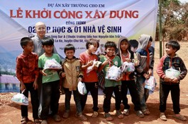 Chùa Long Phước khởi công xây trường cho học sinh tại làng Sur A, xã La Ko - Ảnh: Lê Miền Nam 