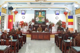 Quang cảnh phiên họp