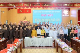 Lưu niệm tại buổi họp mặt sáng nay, 9-5
