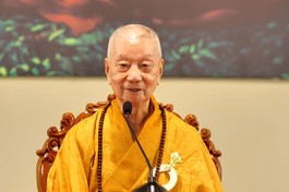 [TRỰC TUYẾN] Pháp thoại của Đức Pháp chủ GHPGVN cuối mùa An cư Phật lịch 2568 (2024)