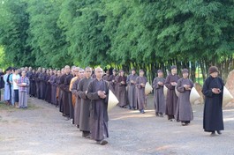 Tăng thân Làng Mai