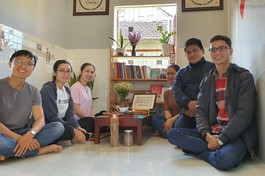 Góc tĩnh lặng của Ý (bìa trái)