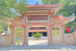 Hạ trường chùa Pháp Minh dành cho Tăng sinh lớp Sơ cấp Phật học tỉnh Long An