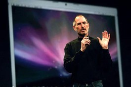 Steve Jobs (1955-2011) là doanh nhân và nhà sáng chế người Mỹ. Ông là đồng sáng lập viên, chủ tịch, và cựu tổng giám đốc điều hành của hãng Apple, là một trong những người có ảnh hưởng lớn nhất ở ngành công nghiệp vi tính
