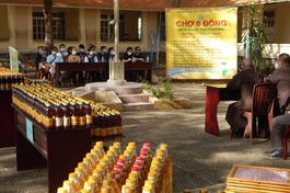 Chùa Phật Quang (TP.Phan Thiết) tổ chức "Chợ 0 đồng - Mùa xuân yêu thương"