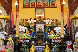 Di ảnh Trưởng lão Hòa thượng Thích Huệ Thành