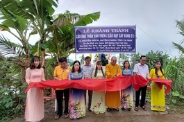 Ban Hướng dẫn Phật tử tỉnh Cà Mau khánh thành 2 cây cầu nông thôn