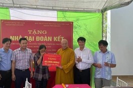 Ban Trị sự GHPGVN TP. Sầm Sơn hỗ trợ 40 triệu đồng xây dựng nhà Đại đoàn kết