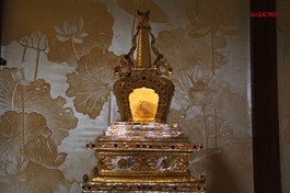 [VIDEO] Xá-lợi thượng thủ của Trưởng lão Hoà thượng Thích Trí Quang sau khi trà-tỳ