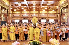 Khóa tu mùa hè tổ chức tại chùa Thiên Quang (Bình Dương) đầu tháng 6 vừa qua