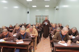 Kỳ thi học kỳ tại Trường Trung cấp Phật học TP.HCM diễn ra từ ngày 18-9 đến 23-9