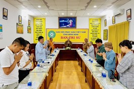 Niệm Phật cầu gia hộ