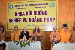 Niệm Phật cầu gia hộ