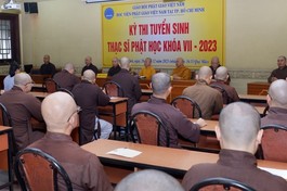 Các thí sinh tham dự kỳ thi tuyển sinh Thạc sĩ Phật học khóa VII (2024-2026) - Ảnh: Bảo Toàn/BGN