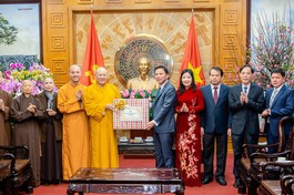 Đoàn Ban Trị sự GHPGVN tỉnh Thanh Hóa chúc Tết lãnh đạo Tỉnh ủy 