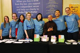 Thầy Pháp Hữu trong những sinh hoạt tại Làng Mai