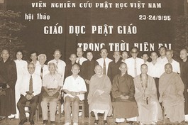 Chư tôn đức, quý học giả tham dự Hội thảo Giáo dục Phật giáo trong thời hiện đại do Việt Nghiên cứu Phật học VN tổ chức tháng 9-1995 - Ảnh: Tư liệu VH