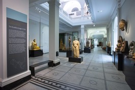 Bảo tàng Victoria và Albert (V&A) ở London