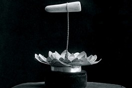 Xá-lợi Răng thiêng liêng của Đức Phật