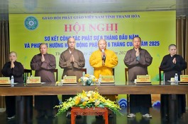 Niệm Phật cầu gia hộ