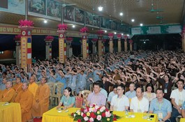 Khóa tu Phật giáo với tuổi trẻ lần thứ 15 tại chùa Khải Nam có sự tham gia của 1.500 bạn trẻ