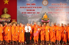 Ban Chấp hành Hội Đoàn kết Sư sãi yêu nước tỉnh Vĩnh Long, nhiệm kỳ 2025-2030 gồm: 5 vị cố vấn, 89 thành viên, do Hòa thượng Thạch Sok Xane làm Chủ tịch