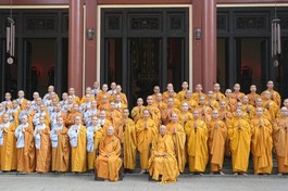 Lớp Hoằng Luật Huệ Nghiêm khóa X (2025-2026)