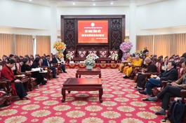 Hội nghị tổng kết công tác thí điểm đào tạo tiến sĩ Phật học tại hội trường Trúc Lâm - Học viện Phật giáo VN tại Hà Nội, ngày 18-12