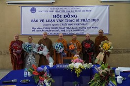 Chư Tăng Ni là người hướng dẫn cho các học viên trong chương trình đào tạo thạc sĩ Phật học thuộc Học viện Phật giáo VN tại TP.HCM