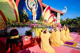 Lễ đài chính của Phật giáo tỉnh Quảng Nam tại Văn phòng Ban Trị sự - chùa Đạo Nguyên