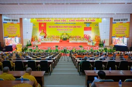 Lễ kỷ niệm 45 năm ngày thành lập GHPGVN (1981-2026) trong khuôn khổ Đại hội đại biểu Phật giáo tỉnh Vĩnh Long lần thứ I, nhiệm kỳ 2026-2031 - Ảnh: Tâm Quý/BGN