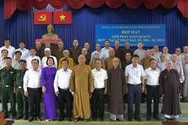 Lãnh đạo Quận ủy quận 8 tổ chức họp mặt Phật giáo nhân Đại lễ Phật đản Phật lịch 2566