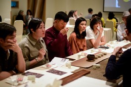 Thư thái thưởng trà