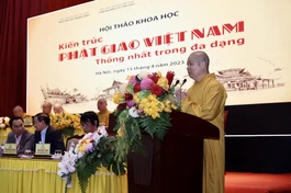 Hòa thượng Thích Thọ Lạc phát biểu khai mạc hội thảo