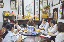 Buổi làm việc liên quan đến kiểm tra việc tiếp nhận quản lý tiền công đức, tài trợ tại các cơ sở di tích và hoạt động lễ hội tại chùa Phước Hải (chùa Ngọc Hoàng) sáng 18-3