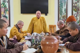Hòa thượng Thích Gia Quang chủ trì phiên họp đầu năm của Ban Trị sự GHPGVN tỉnh Tuyên Quang