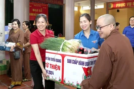 Chương trình Tiếp sức mùa thi năm 2025 tại chùa An Vinh (TP.Tuyên Quang)