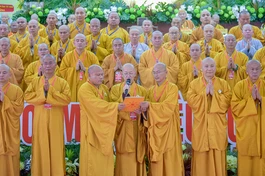 Thượng tọa Thích Quảng Tâm, tân Trưởng ban Trị sự GHPGVN tỉnh Tây Ninh phát biểu nhận nhiệm vụ - Ảnh: Quảng Đạo/BGN