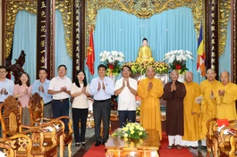 Đoàn lãnh đạo Tỉnh ủy tỉnh Lâm Đồng thăm, chúc mừng Đại lễ Phật đản Ban Trị sự GHPGVN tỉnh tại chùa Phật Ân