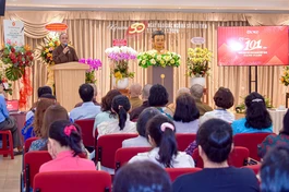 Thượng tọa Thích Tâm Hải chia sẻ tại buổi họp mặt thân mật nhân dịp Kỷ niệm 101 năm Ngày Báo chí Cách mạng Việt Nam (21-6-1925 - 21-6-2026) - Ảnh: Quảng Đạo/BGN